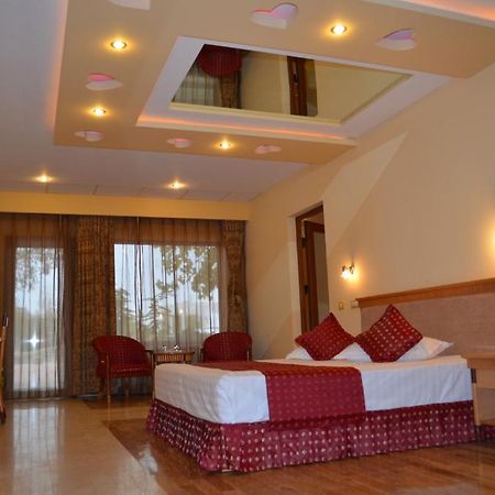 Hotel La Scoica Land Năvodari Habitación foto