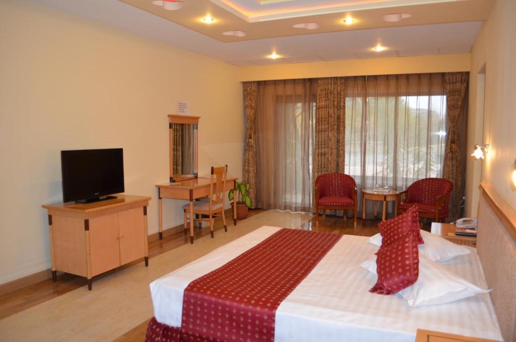 Hotel La Scoica Land Năvodari Habitación foto